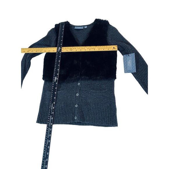 Simply Vera Vera Wang dark gray size XS cardigan sweater Plush Faux Fur - Picture 3 of 10